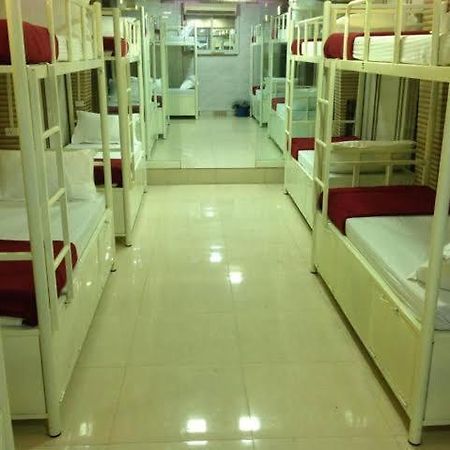 Friends Hostel And Pg House 孟买 外观 照片